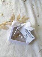 Dziesiątka różańca w białym pudełku -podziękowanie dla gości - obrazek 3